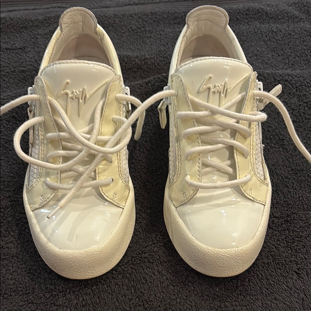 Giuseppe Zanotti Glossy White Sneakers